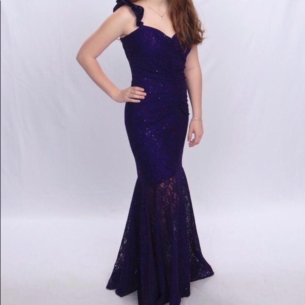 Dark Purple Fitted Sparkly Gown